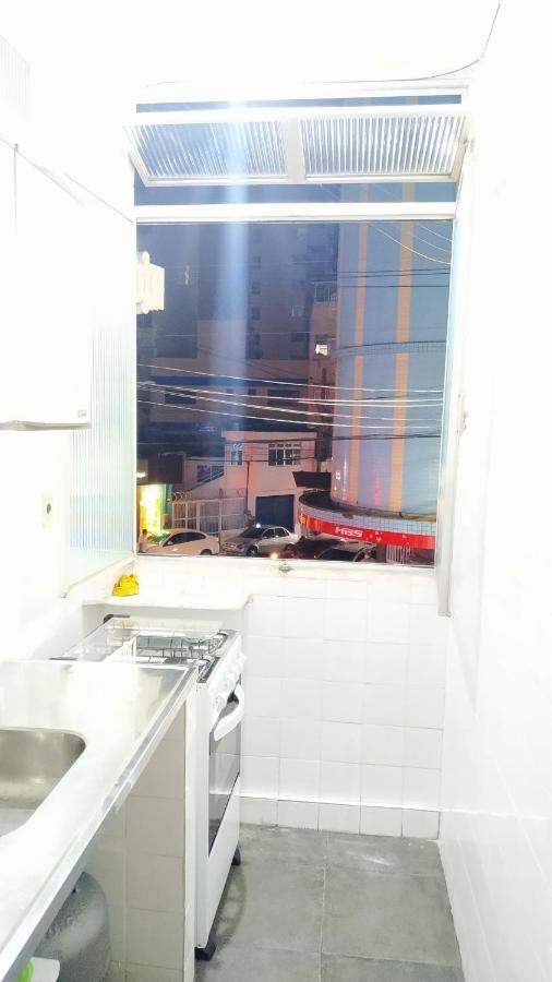 Quitinete A Poucos Passos Da Praia No Ponto Mais Central Da Cidade. กวาราปารี ภายนอก รูปภาพ